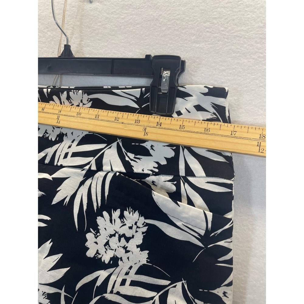SC & CO Women Black White Tropical Floral Print A-Line‎ Skirt Skort Size L - Picture 5 of 9